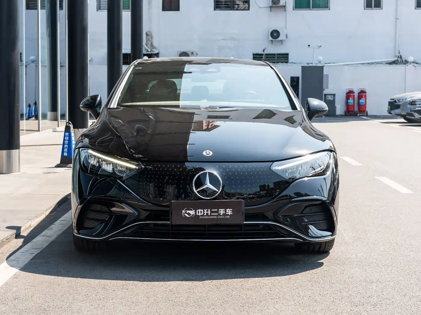 Mercedes-Benz EQE 2025 500 4MATIC Pioneer фото 3