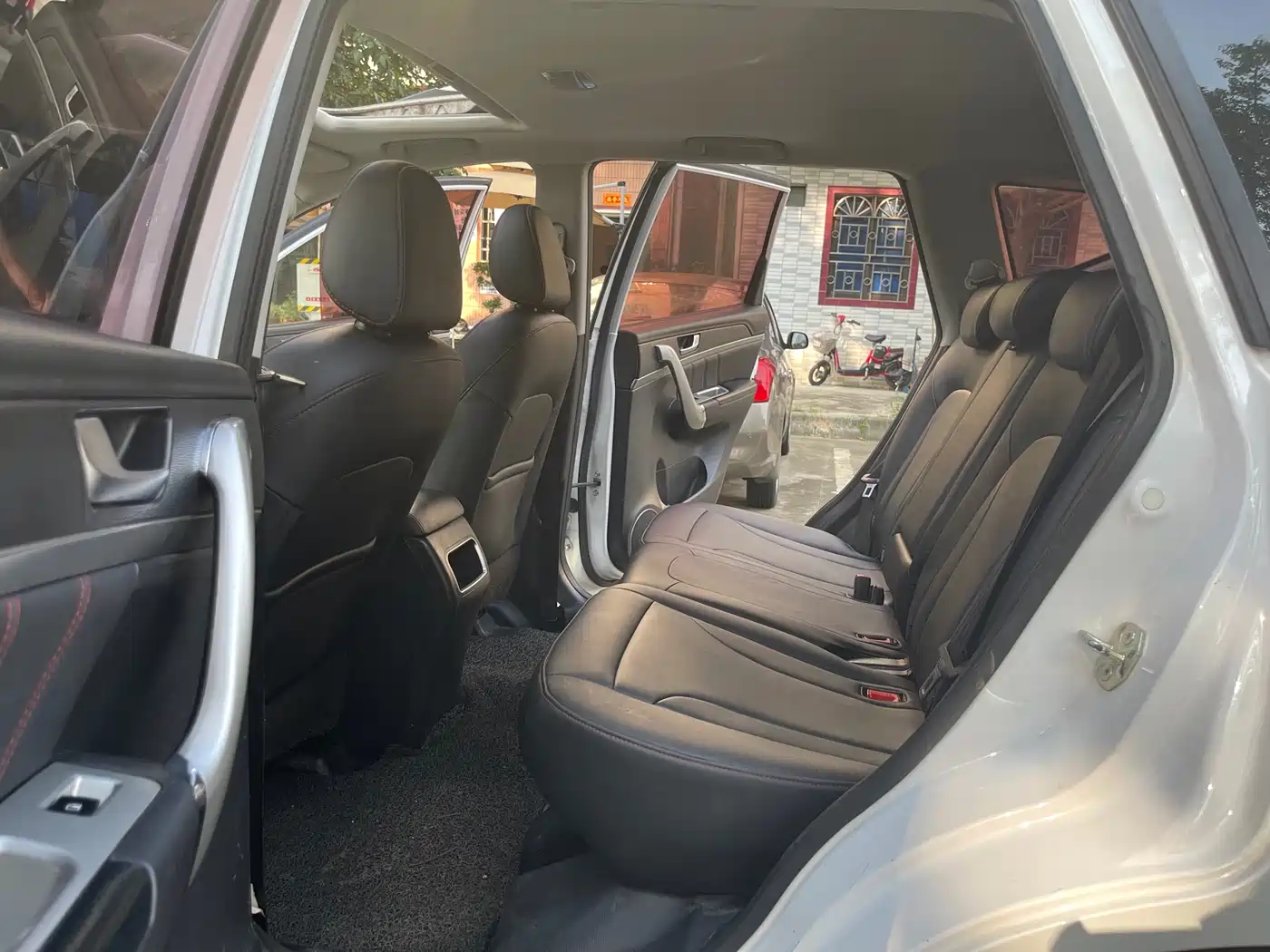 Haval M6 2017 1.5T Automatic 2WD Elite фото 14