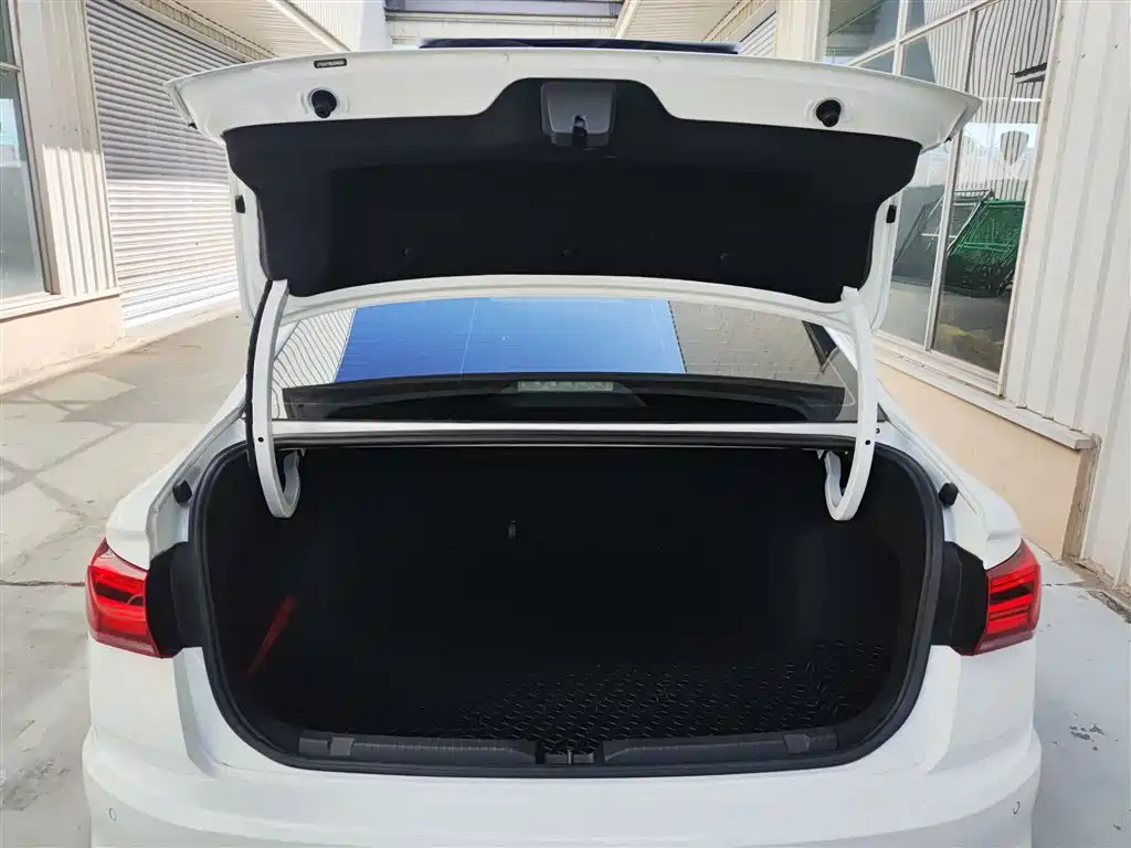 Volkswagen Bora 2020 1.5L Automatic Comfort фото 19