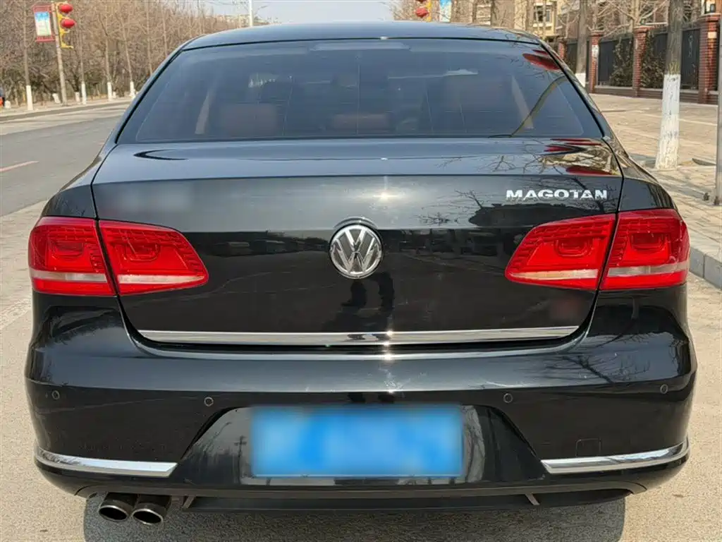 Volkswagen Magotan 2015 2.0TSI Luxury фото 5