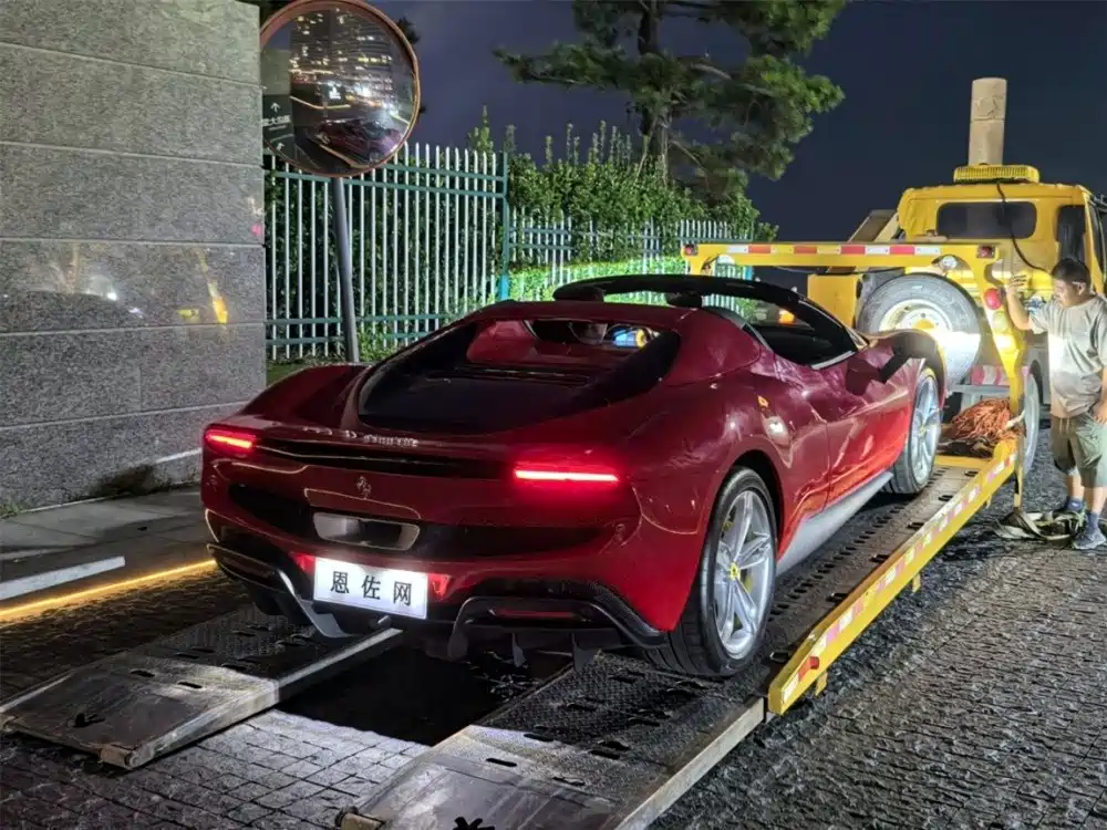 Ferrari 296 2025 2022 3.0T V6 GTS