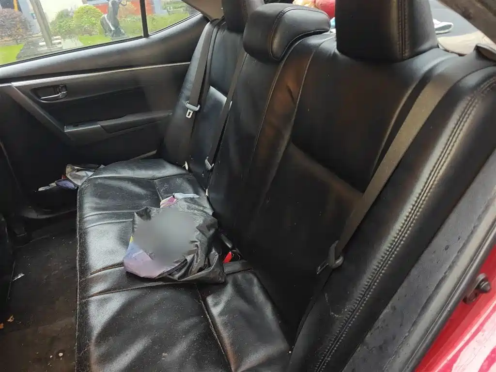 Toyota Levin 2014 1.6G CVT Elite Edition фото 15