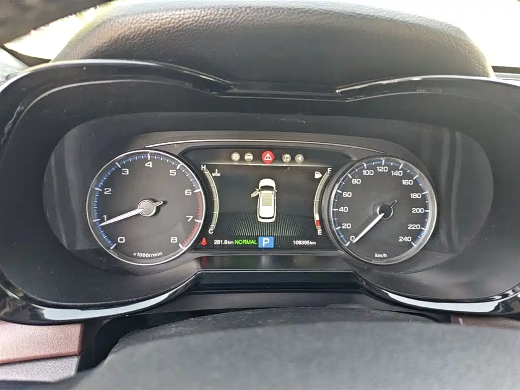 GAC Trumpchi Trumpchi GS8 2017 320T 2WD Luxury Smart Connect (7-seater) фото 12