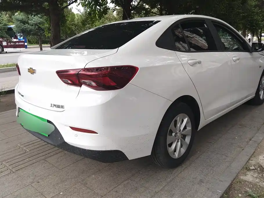 Chevrolet Cavalier 2022 325T Auto Delight Edition фото 3