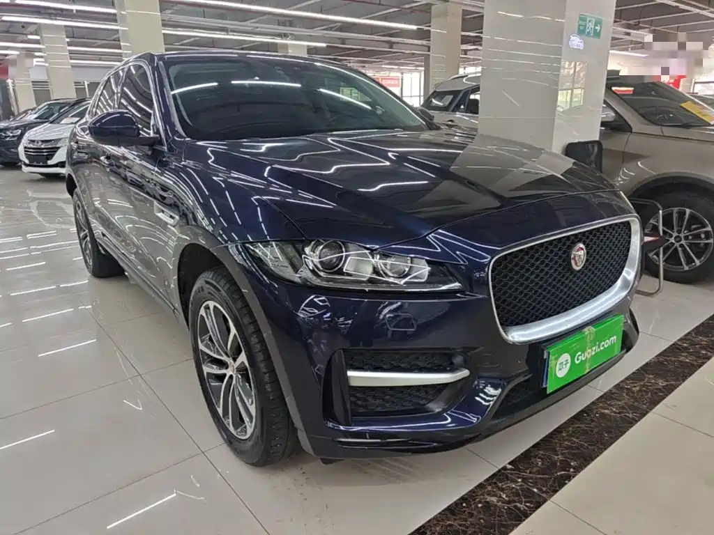 Jaguar F-PACE 2017 2016 2.0T FWD R-Sport Edition