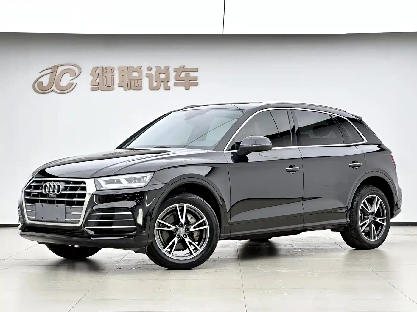 Audi Q5L 2018 40 TFSI Prestige Fashion (China V)