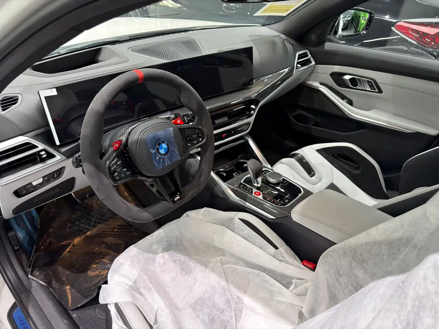 BMW M3 2026 BMW M3 Touring M xDrive Competition фото 9