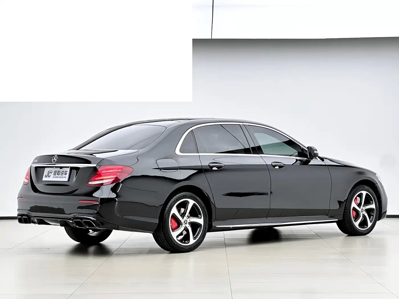 Mercedes-Benz E-Class 2016 E 300 L Sport Fashion Type фото 5