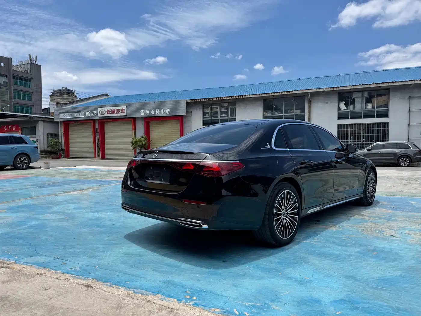 Mercedes-Benz E-Class 2024 Model E 300 L Luxury фото 5