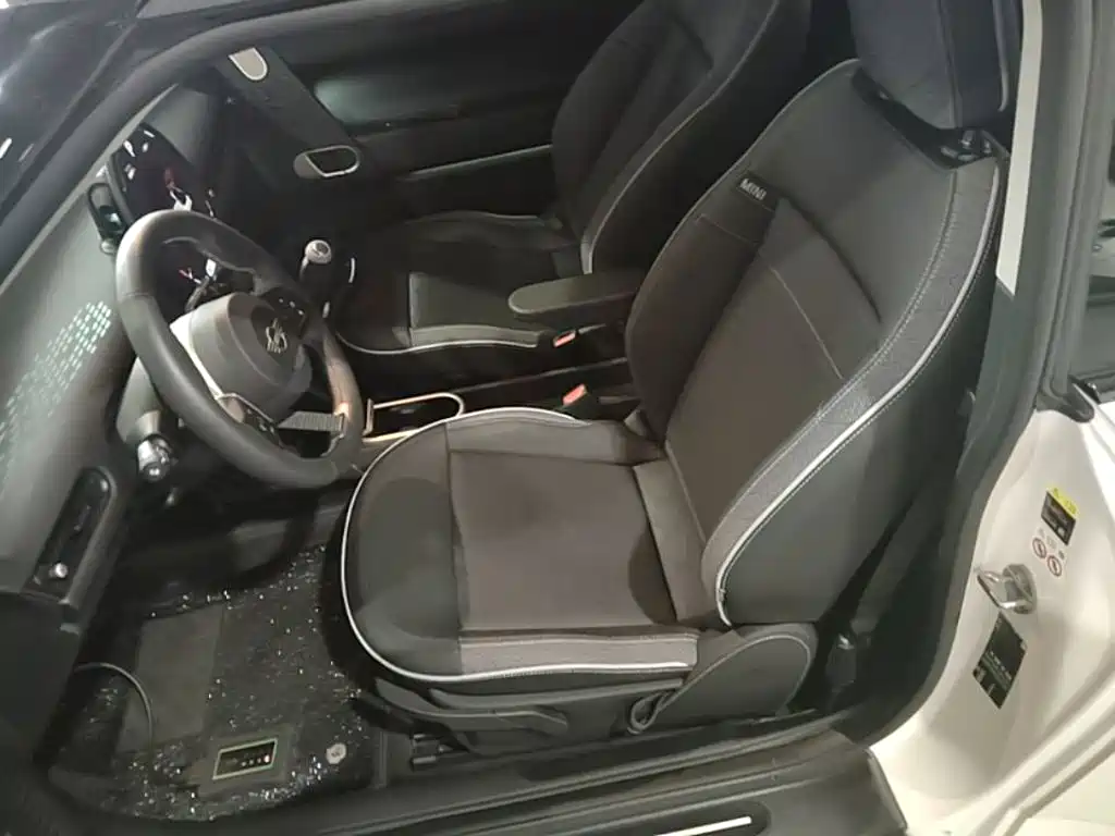 MINI Electric MINI COOPER 2025 2024 456km COOPER E Classic