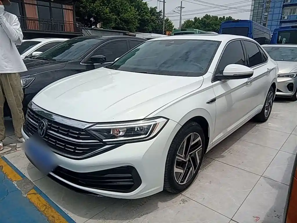 Volkswagen Sagitar 2023 300TSI DSG Surpassing Edition