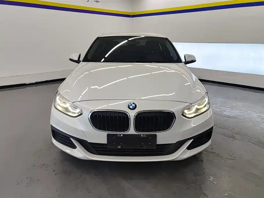 BMW 1 Series 2020 Model 120i Fashion Style фото 2
