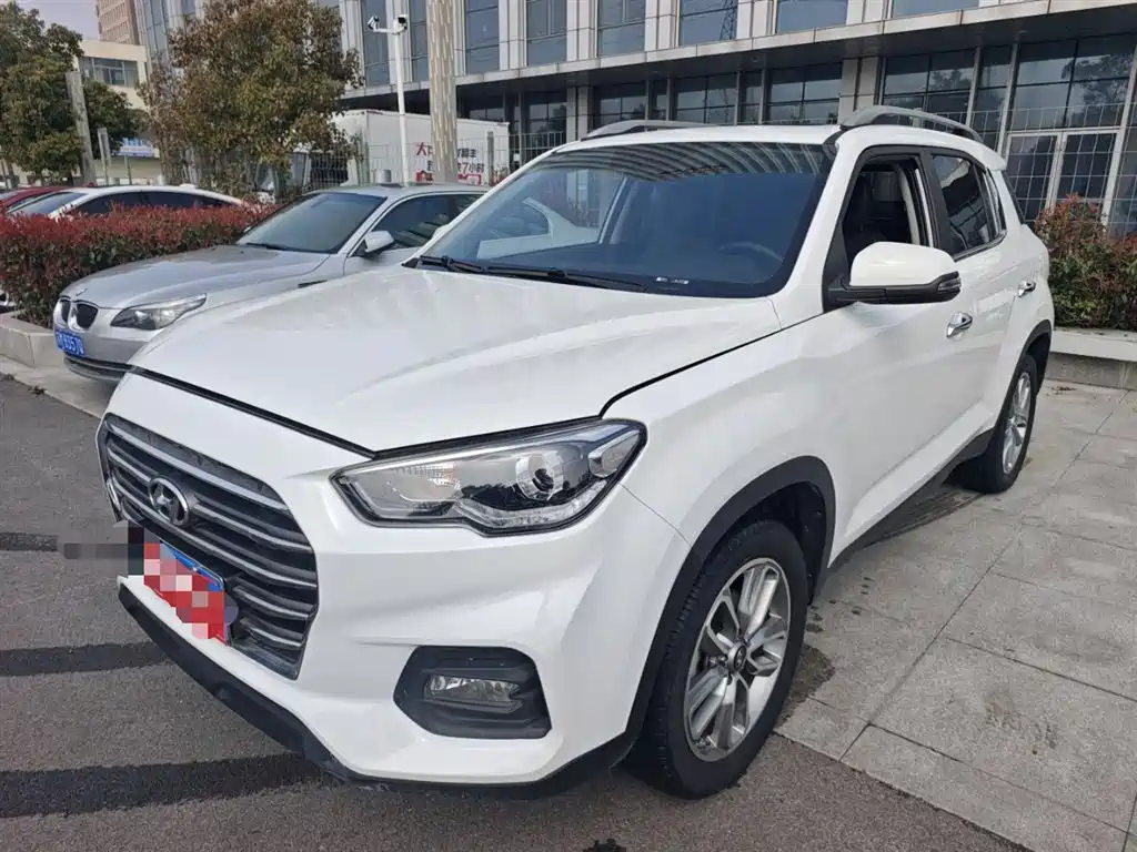 Hyundai Beijing Hyundai ix35 2019 2.0L Automatic 2WD Zhiyong·Enjoy China V фото 2