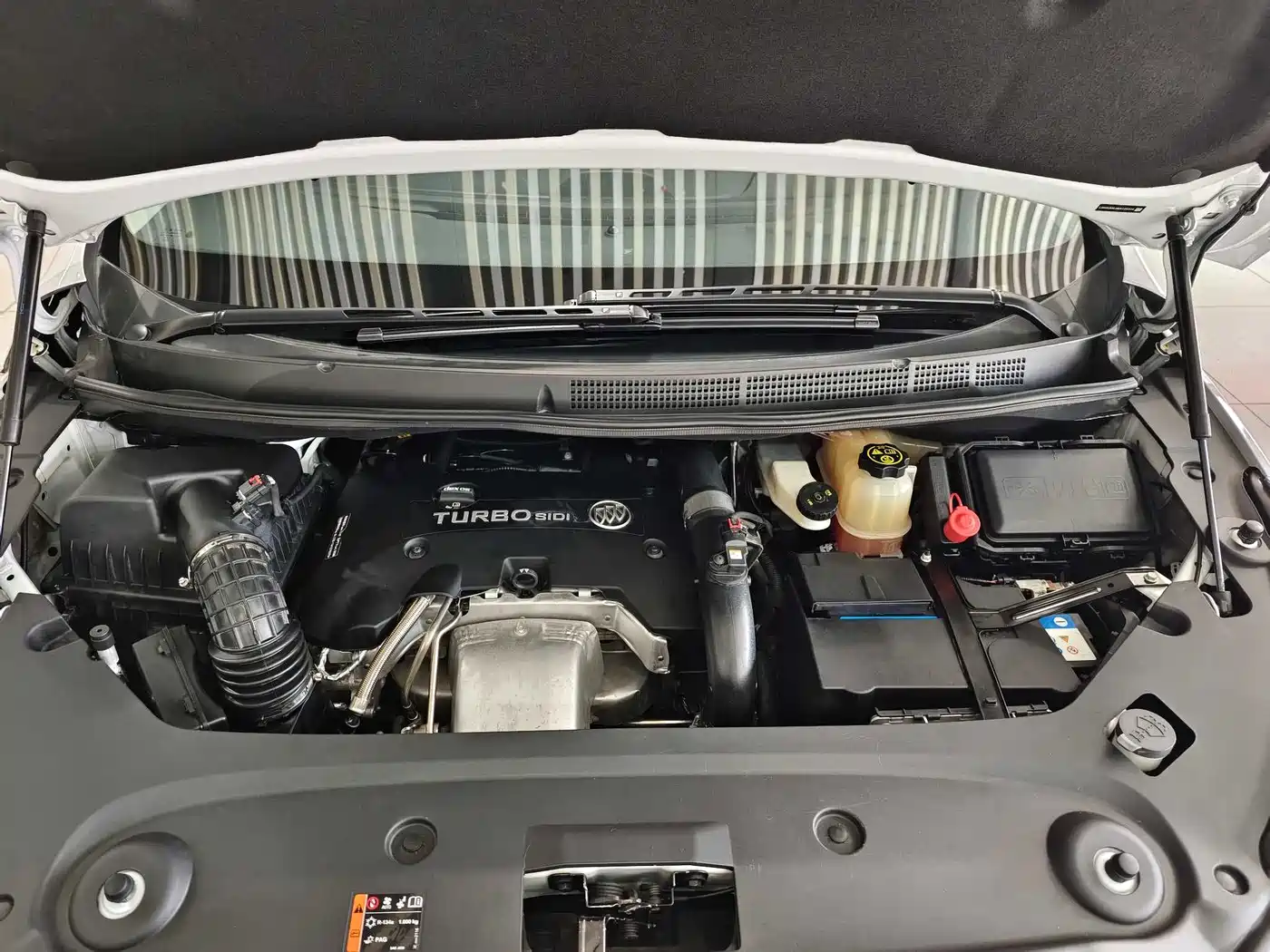 Buick GL8 2018 ES 28T Comfort Type China VI фото 19