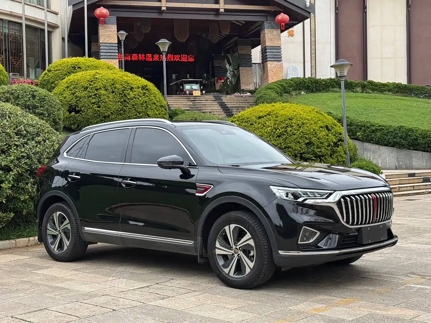 Hongqi HS5 2019 2.0T Smart Connect Enjoy Edition фото 3