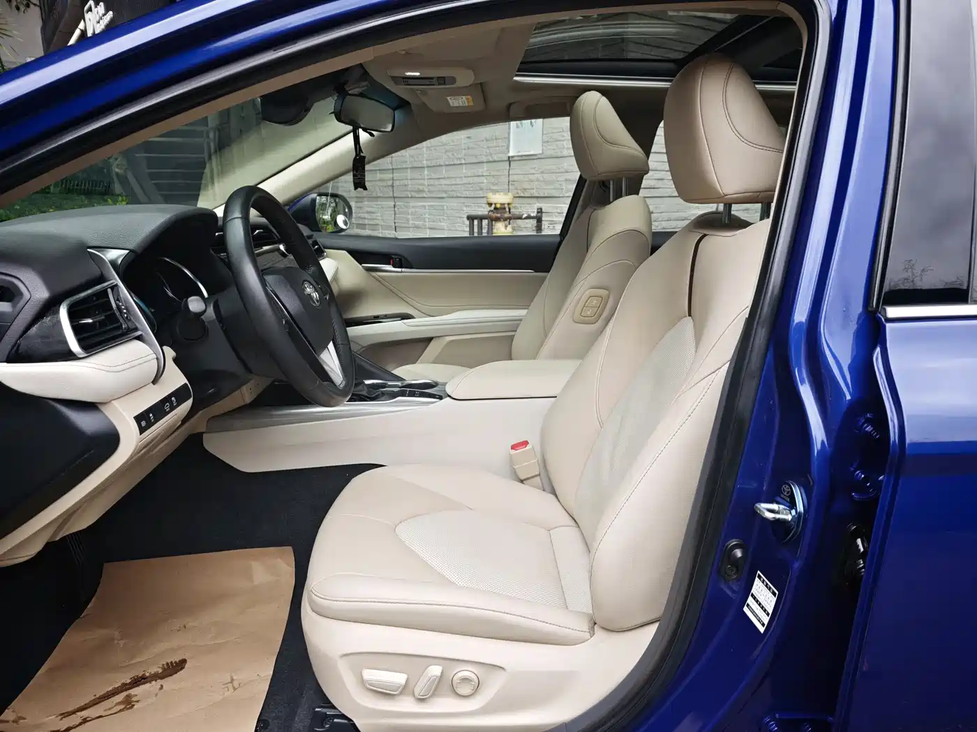 Toyota Camry 2019 Hybrid 2.5HG Luxury Edition China V фото 11