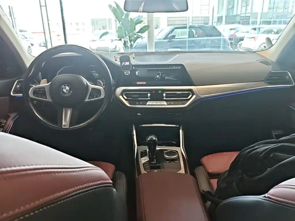 BMW 3-SERIES