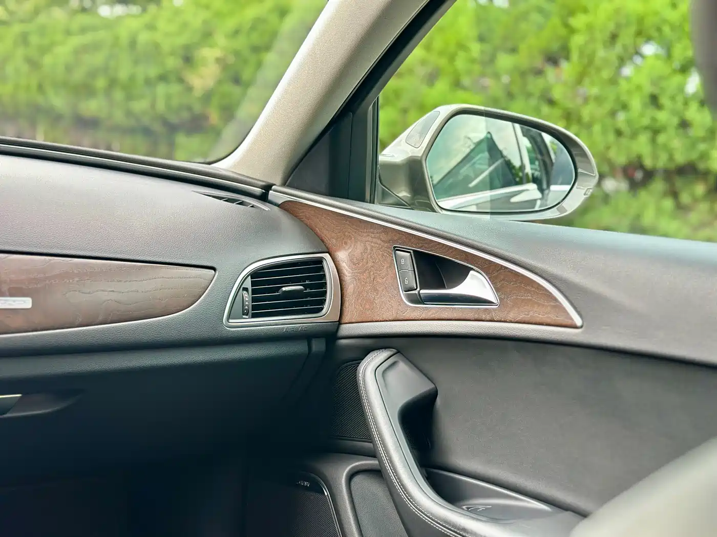 Photo 45 - Audi A6L