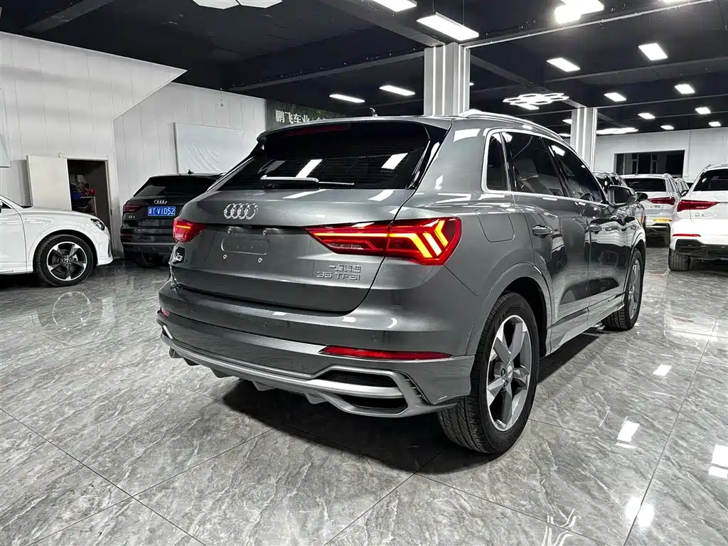 Audi Q3 2022 35 TFSI Fashion Dynamic фото 6