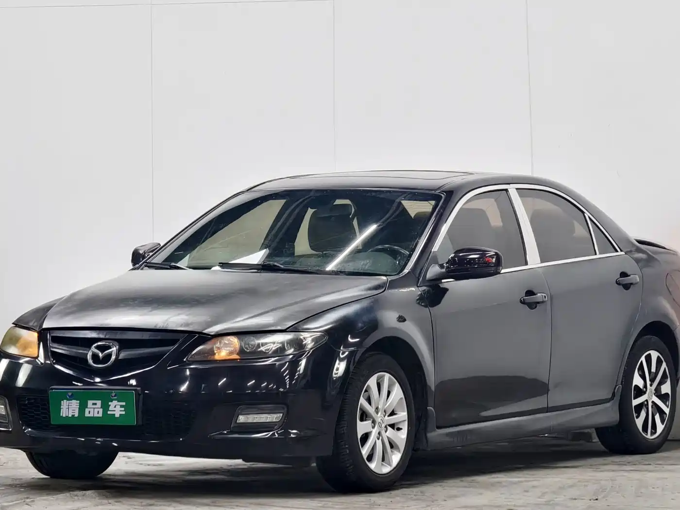 Photo 1 - Mazda 6