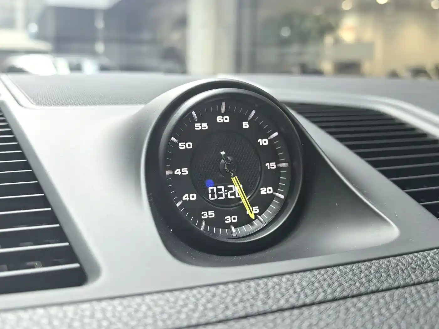Porsche Cayenne New Energy 2020 Cayenne E-Hybrid 2.0T фото 8