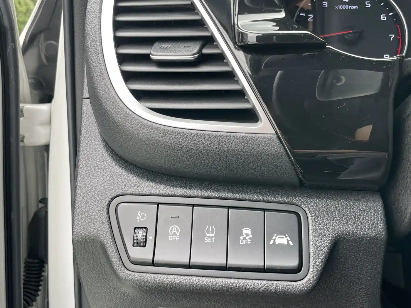 Kia KX3 Smart Run 2021 1.5L CVT Fashion Edition фото 18