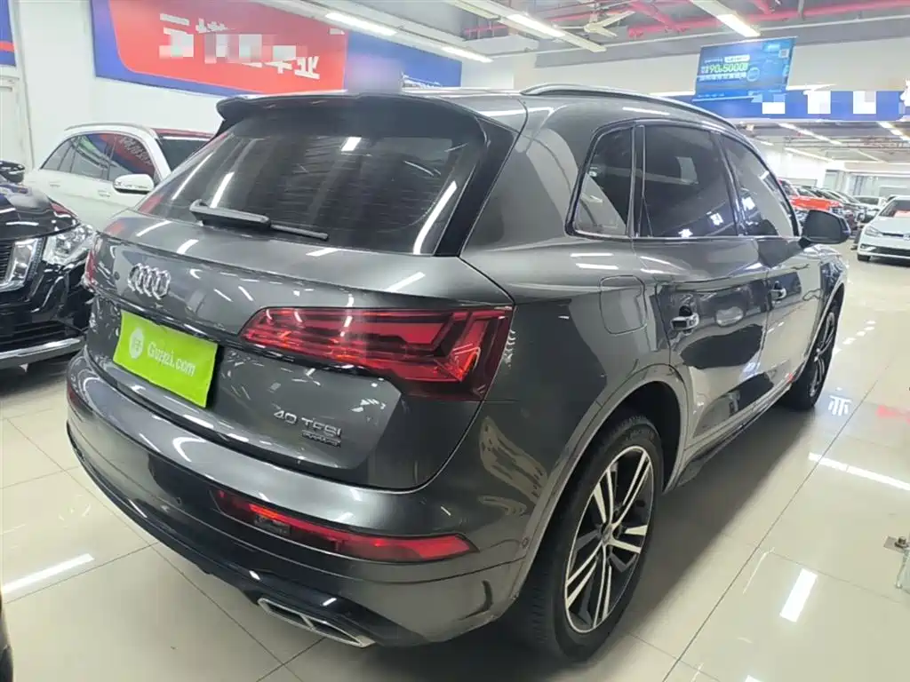 Audi Q5L 2022 40T Luxury Dynamic фото 7