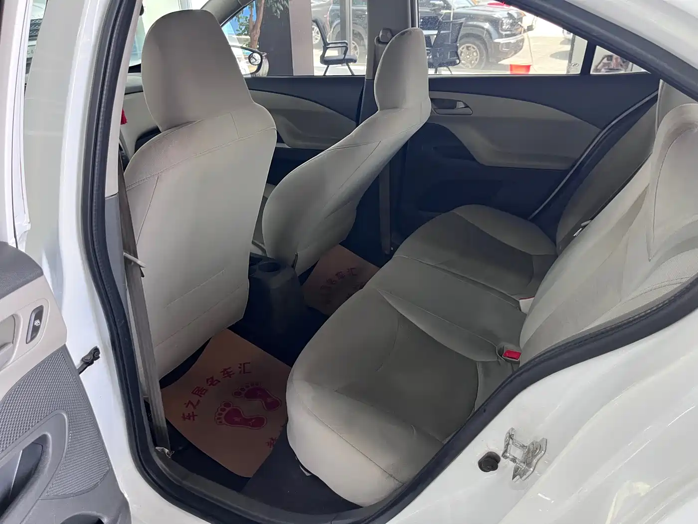 Chevrolet Sail 2015 Sail 3 1.3L Manual Ideal Edition фото 6
