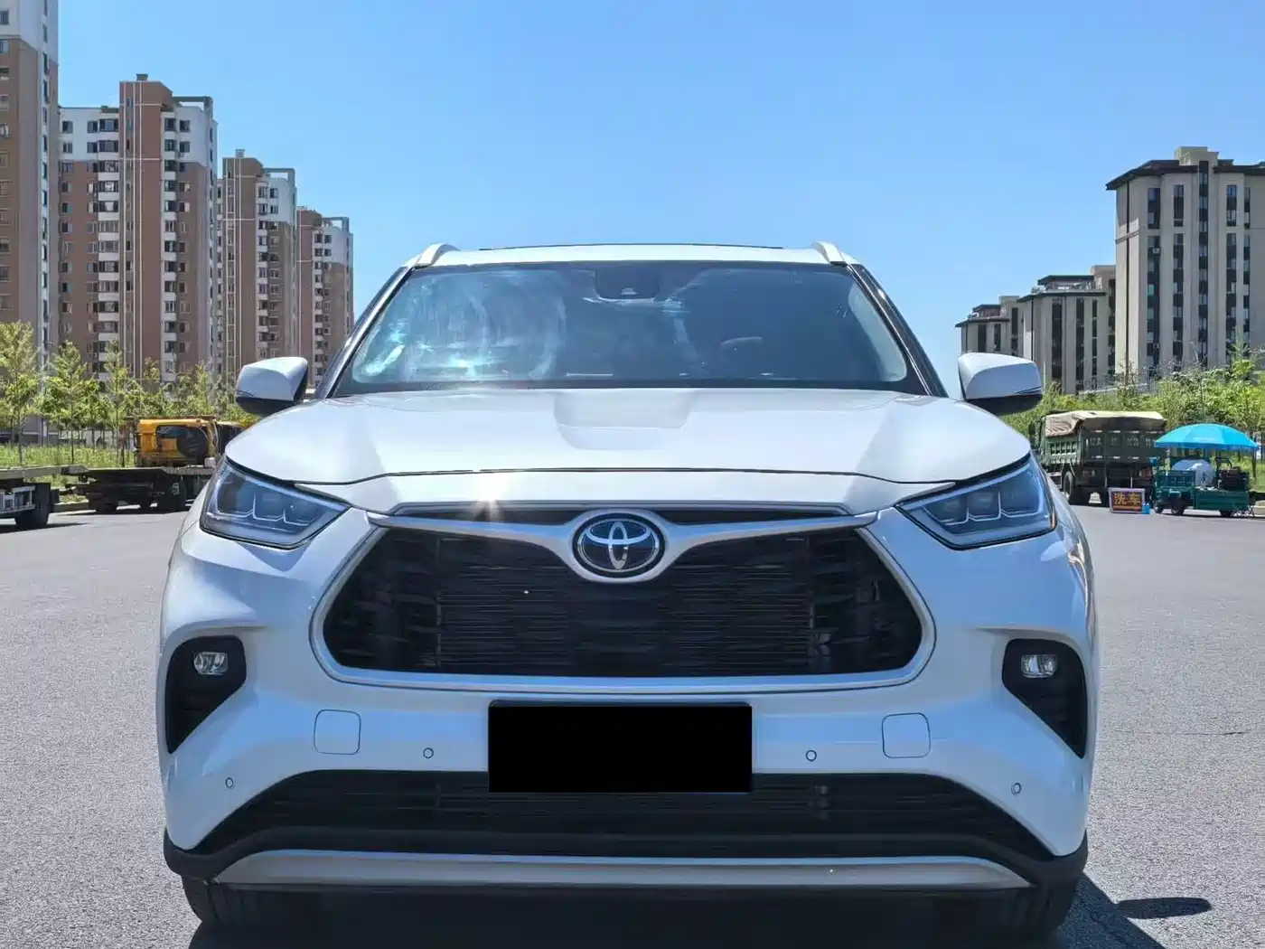 TOYOTA HIGHLANDER