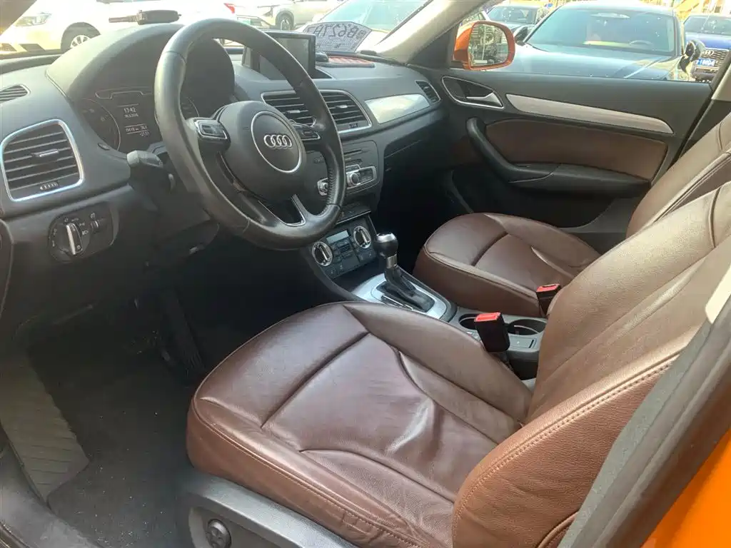 Audi Q3 2015 35 TFSI Comfort фото 7