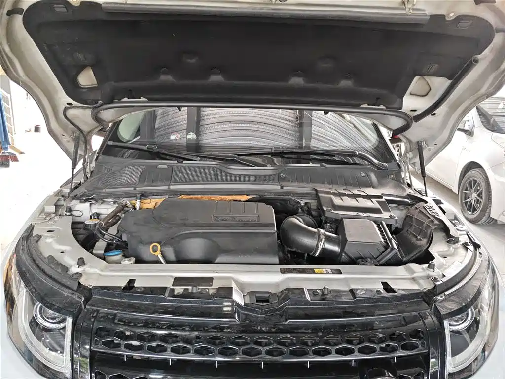 Land Rover Range Rover Evoque 2018 240PS SE Smart Edition фото 11