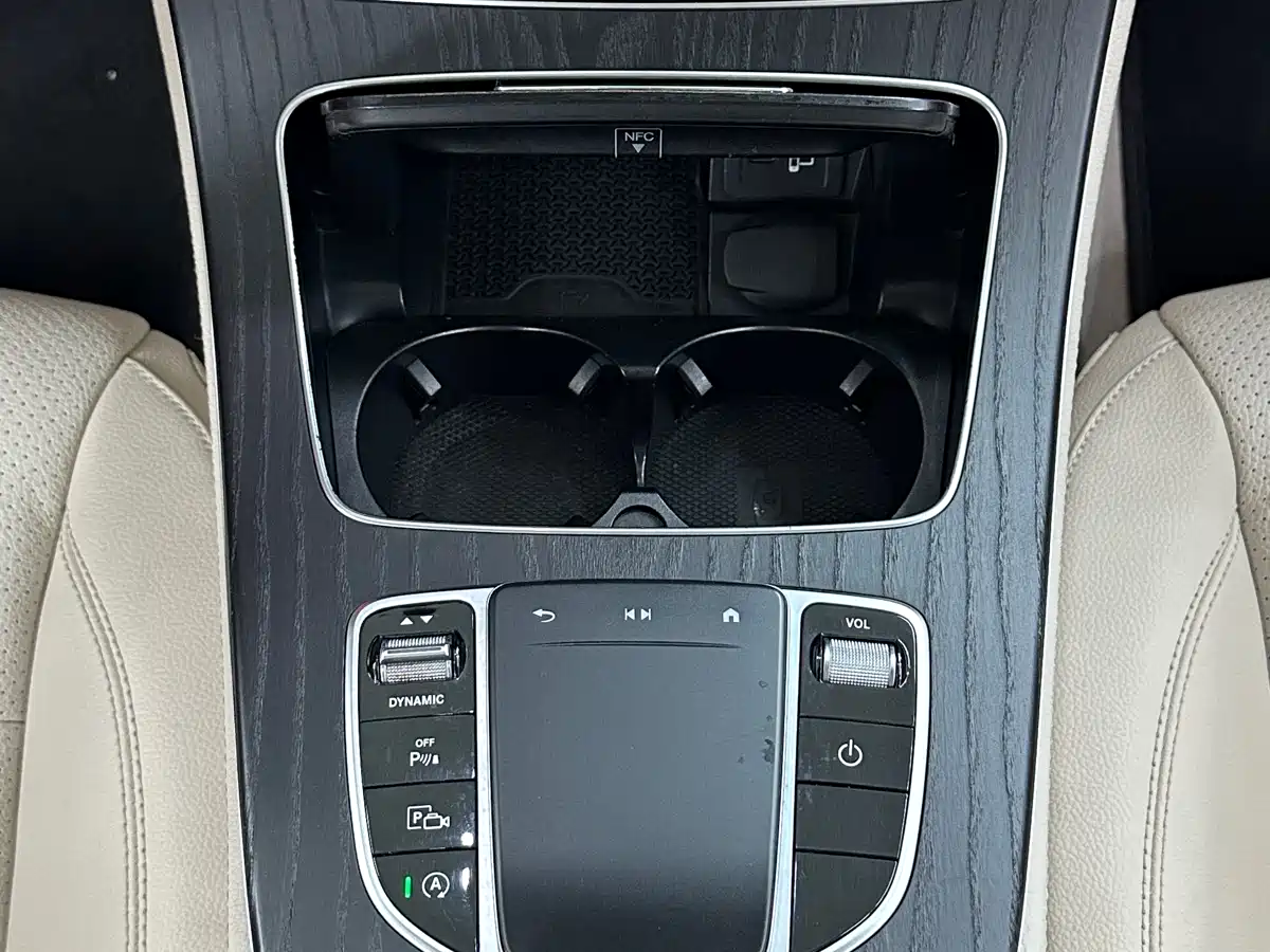 Mercedes-Benz E-Class 2022 E 300 L Sport Fashion фото 15