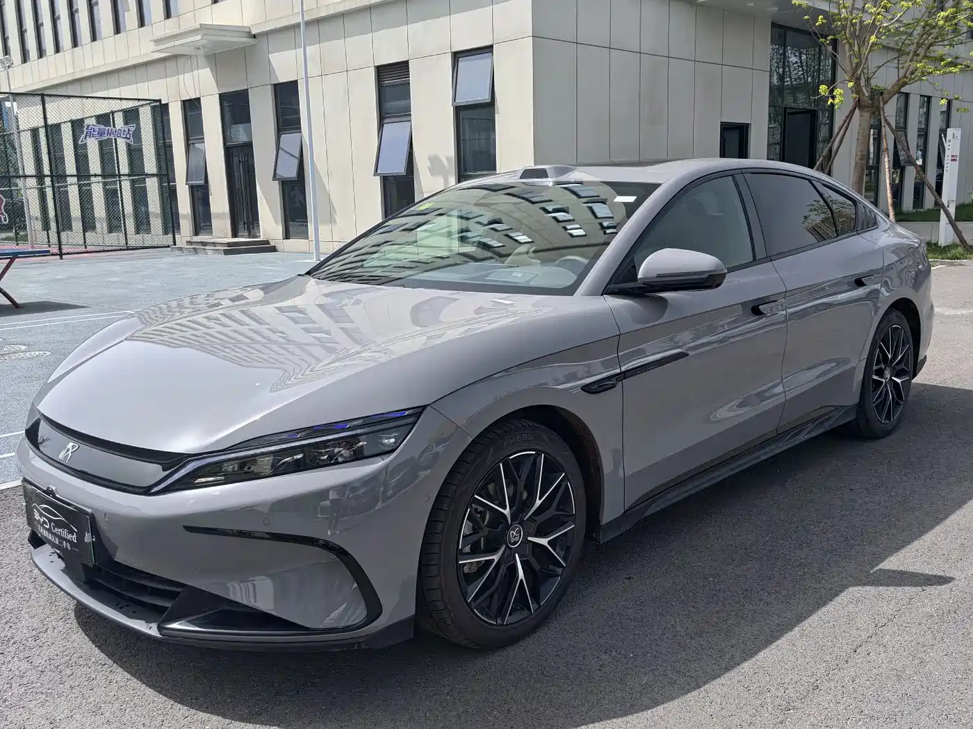 BYD Han 2025 DM-i Smart Driving Edition 125KM LiDAR Flagship