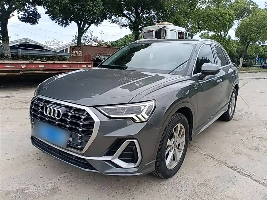 Audi Q3 2019 35 TFSI Progressive Sport