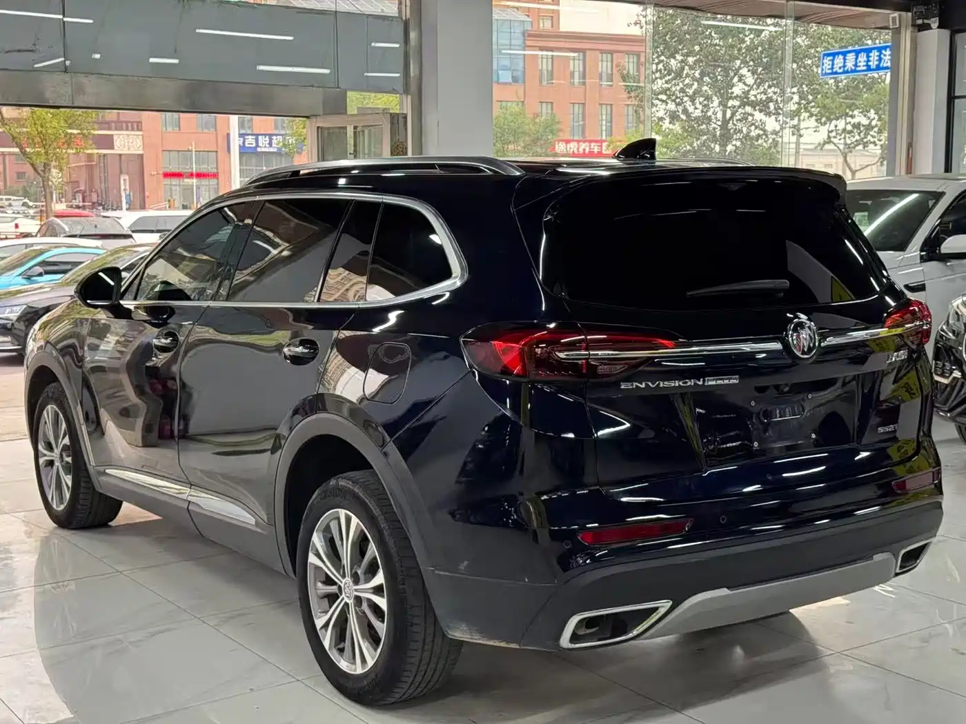 Фото 5 - Buick Envision Plus