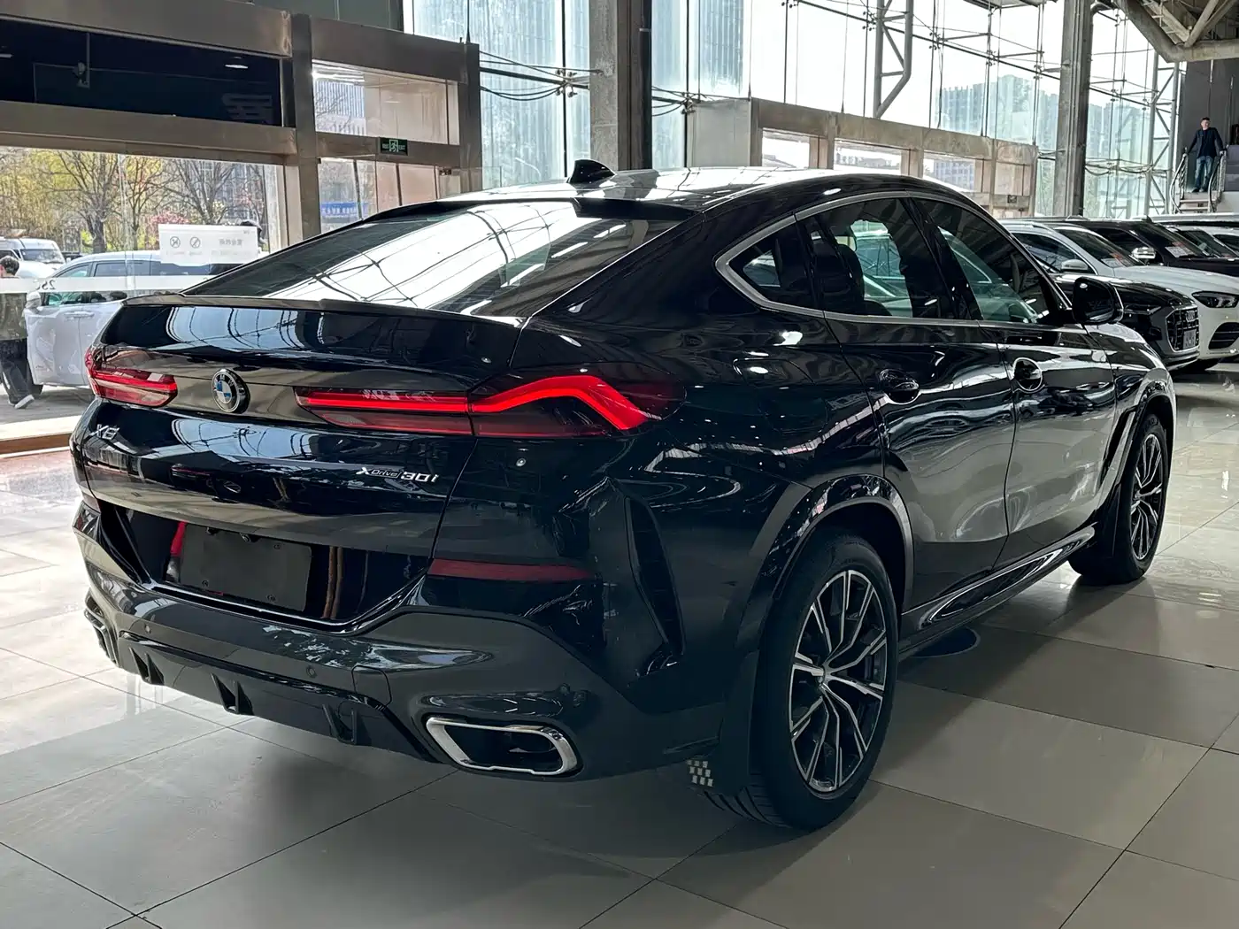 BMW X6 2021 xDrive30i M Sport Package фото 5