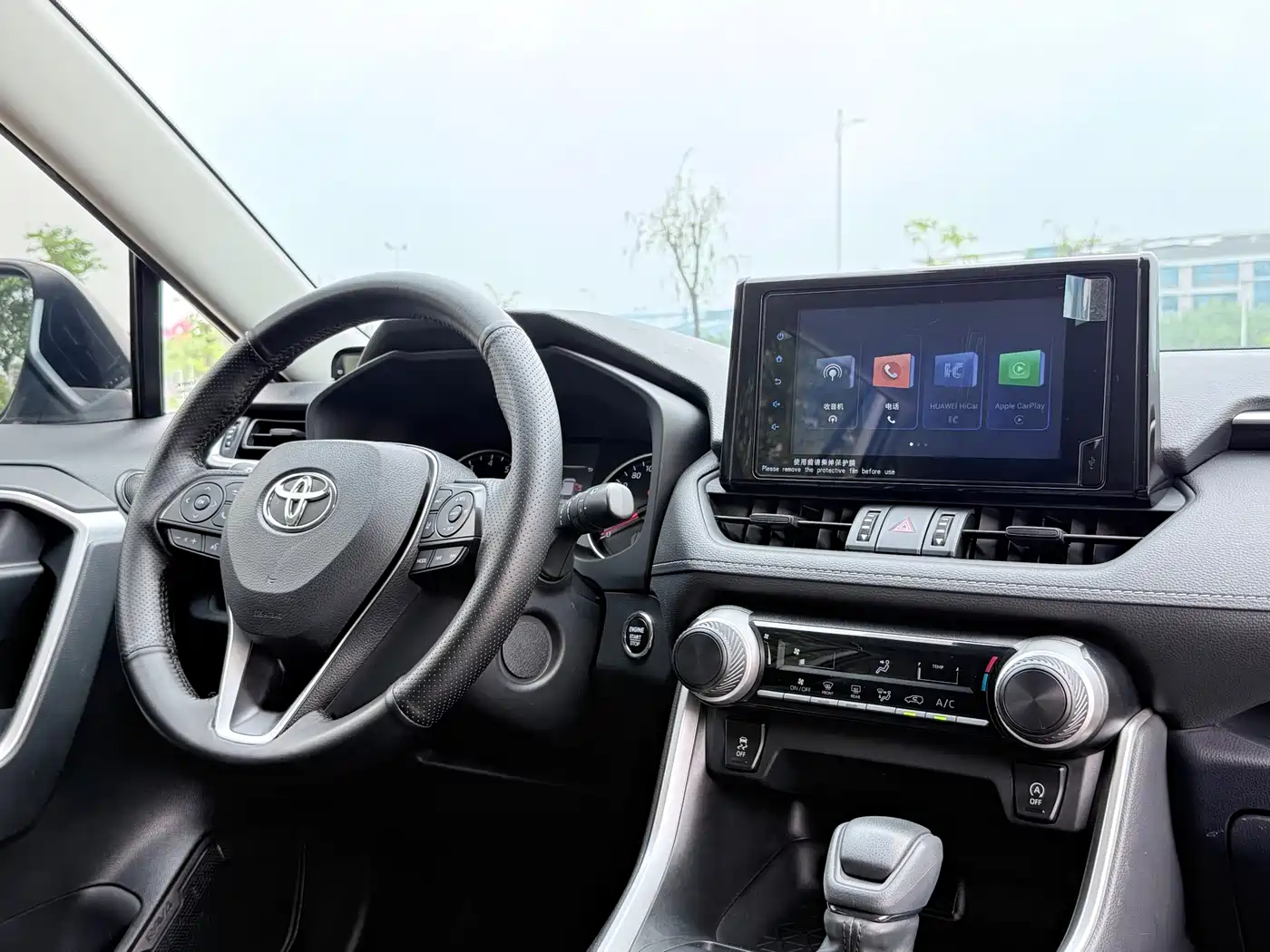 Toyota RAV4 Rongfang 2022 2.0L CVT 2WD Urban Edition фото 11