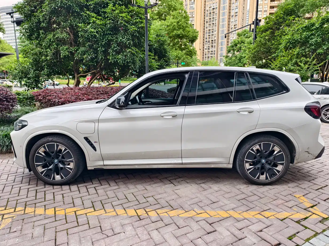BMW iX3 2023 Pioneer Type фото 3