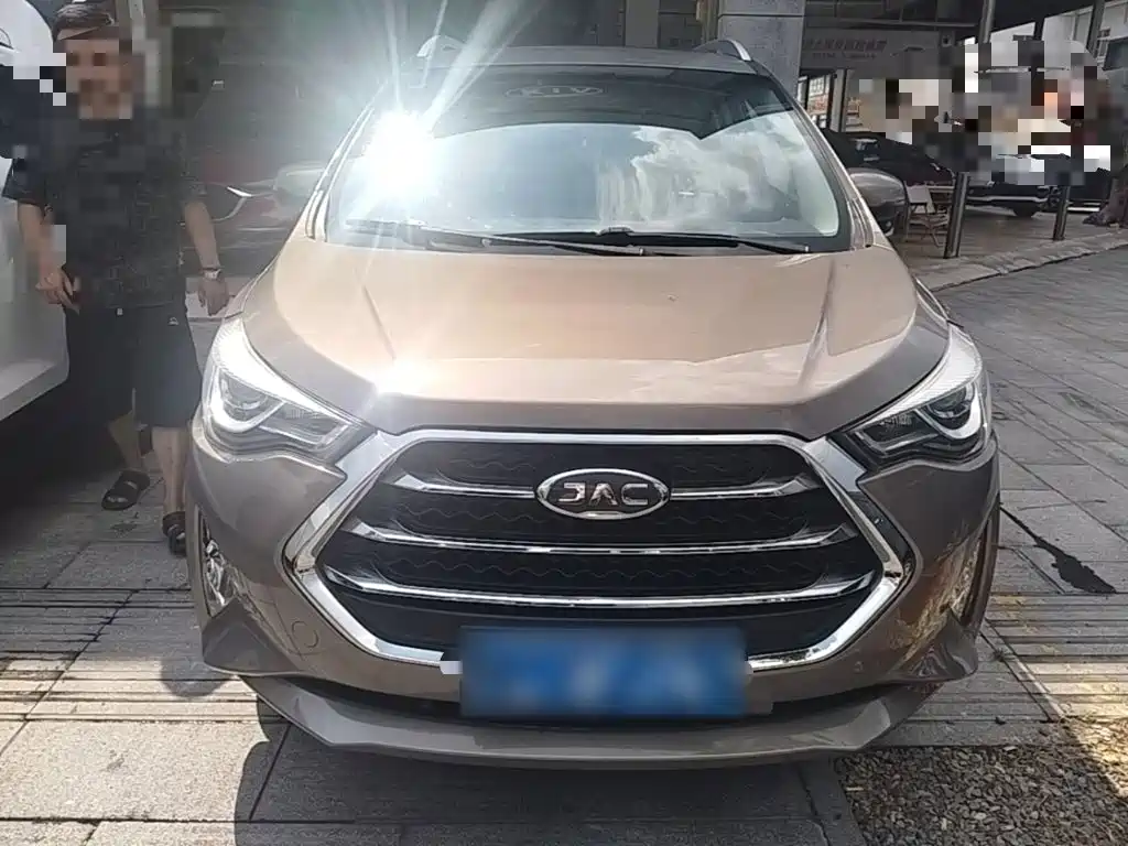 JAC Motors Refine S3 2017 2017 1.5L Manual Luxury