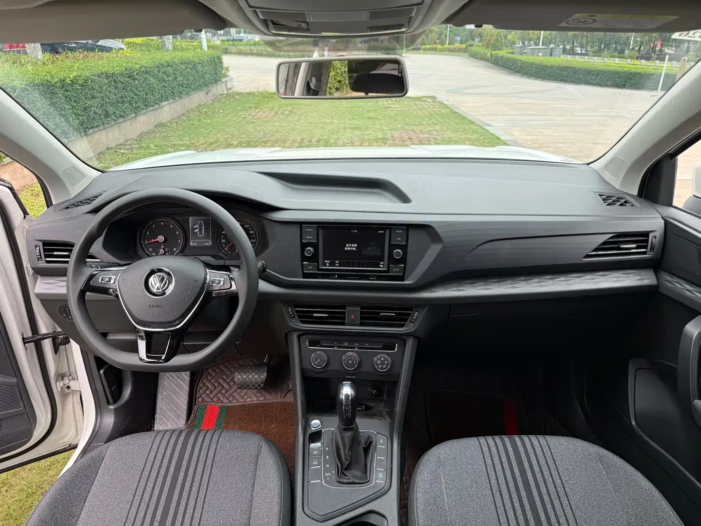 Volkswagen Tharu 2020 280TSI 2WD Trend Edition China VI фото 6