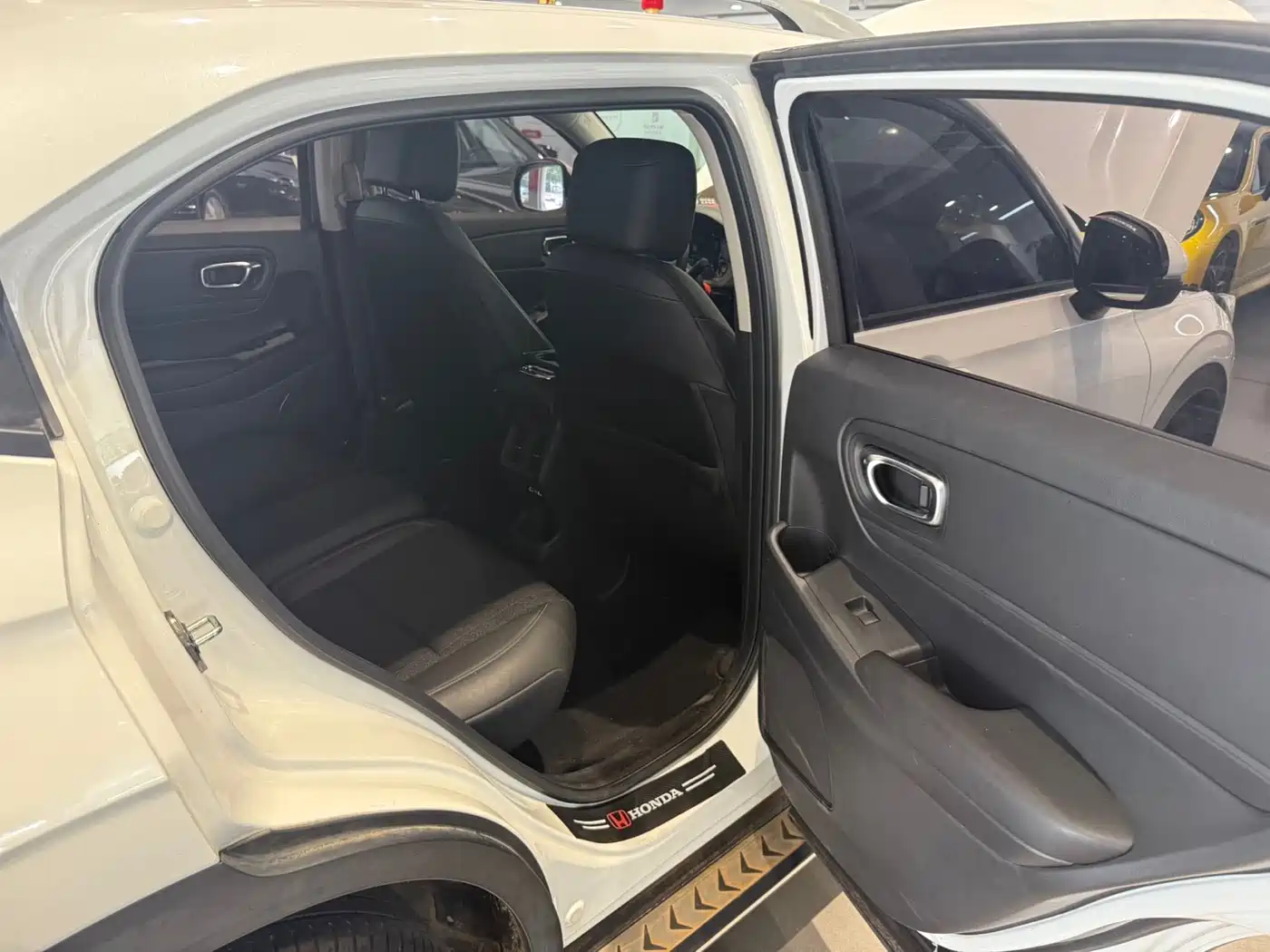 Honda Vezel 2023 2023 1.5L CVT Pioneer Edition