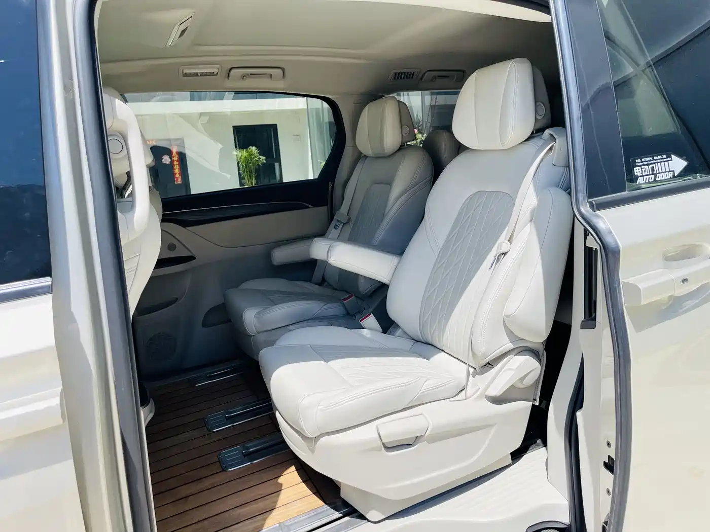 Buick GL8 2022 ES Landmark 653T Comfort фото 8