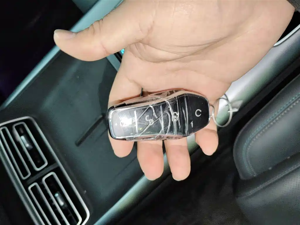BYD Song Pro New Energy 2025 2nd Generation Smart Drive Edition DM-i 115KM Surpassing Type фото 17