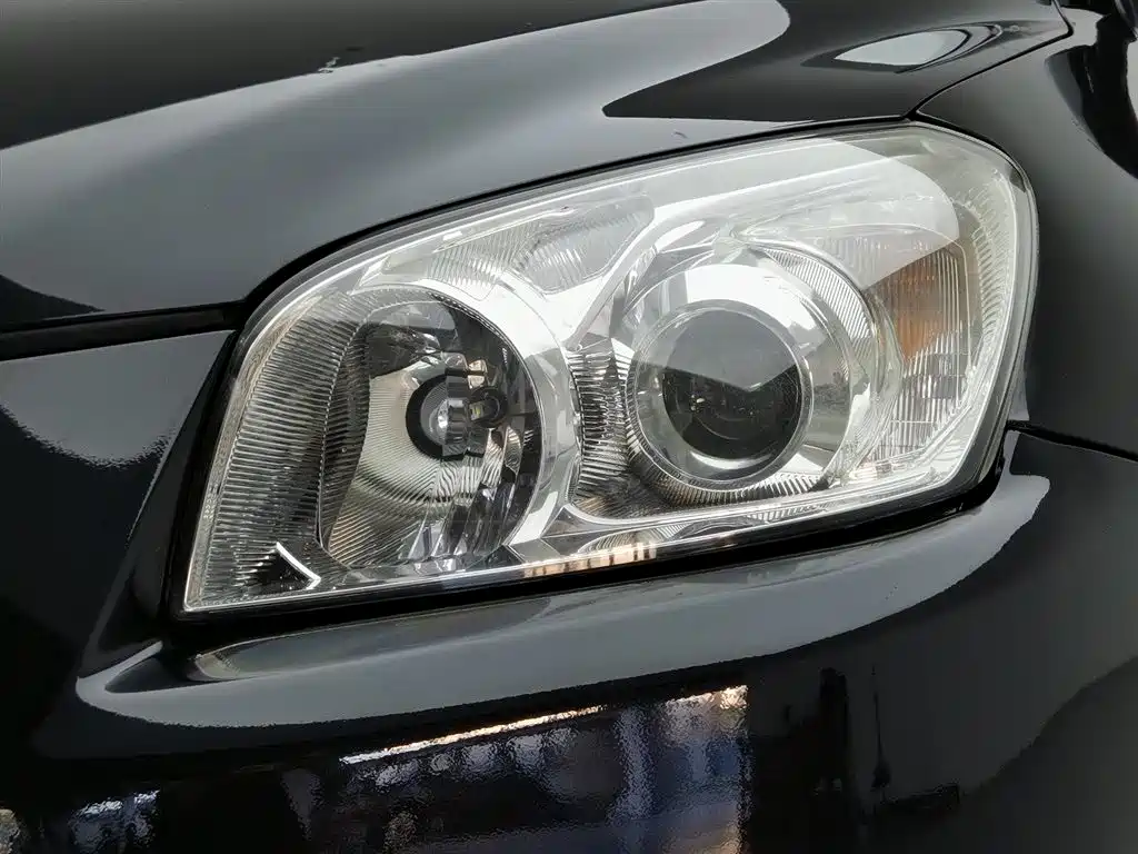Toyota RAV4 Rongfang 2009 2.4L Automatic Luxury Edition фото 7