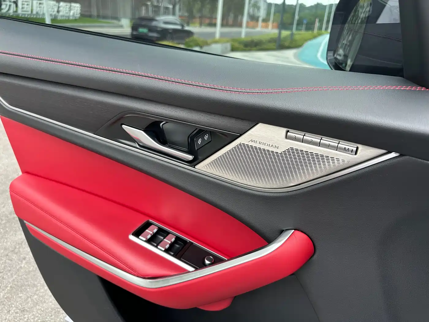Jaguar F-PACE 2024 P250 R-Dynamic HSE фото 20