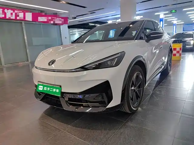 Volkswagen Unique 06 2025 Pure
