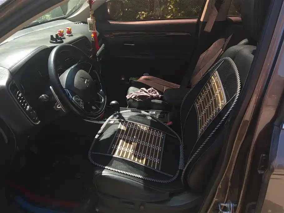 Mitsubishi Outlander 2018 2.4L 4WD Elite Edition 5-seater фото 8