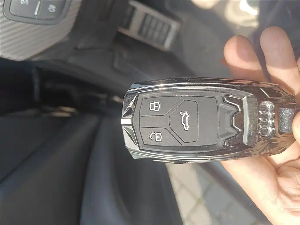 Audi A4L 2024 40 TFSI quattro RS Kit Speed Edition фото 9