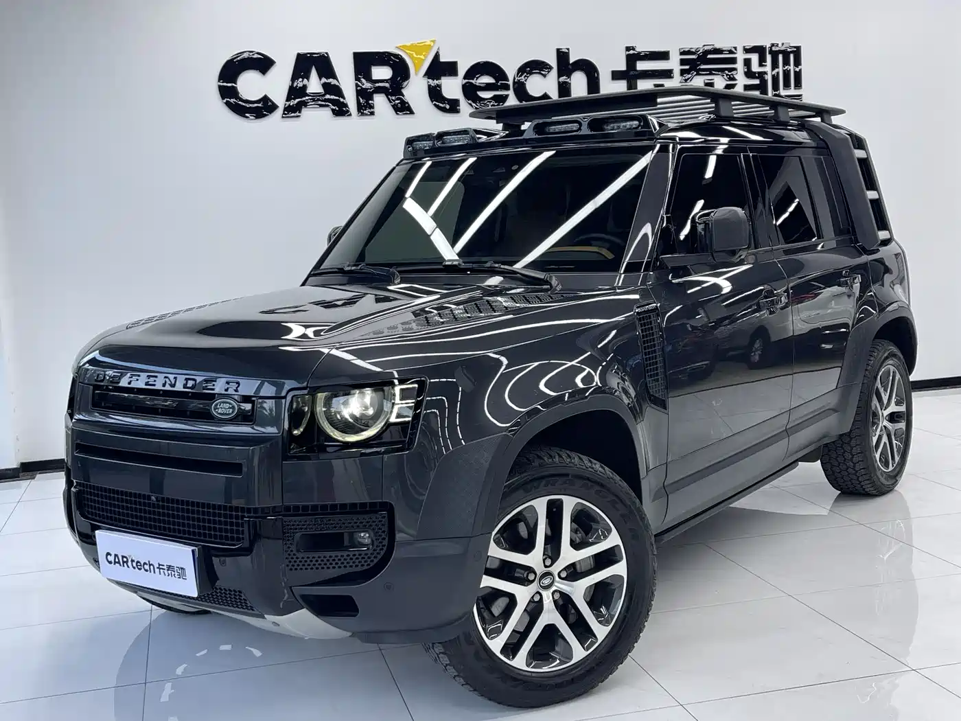 Land Rover Defender 2024 110 3.0T P400 Dark Special Edition