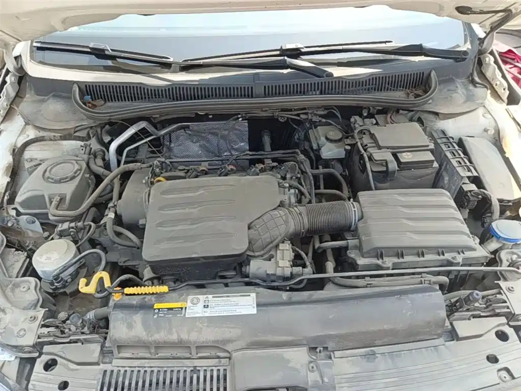 Volkswagen Polo 2021 Plus 1.5L Automatic Colorful Tech Edition фото 20